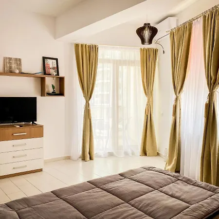 01 By The Sea Loft Nord アパート *