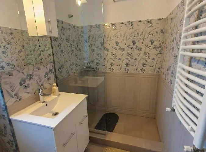 01 By The Sea Loft Nord アパート