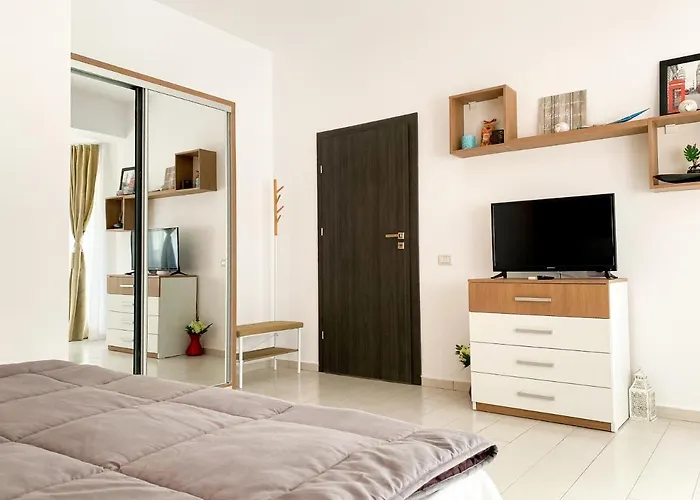 01 By The Sea Loft Nord *